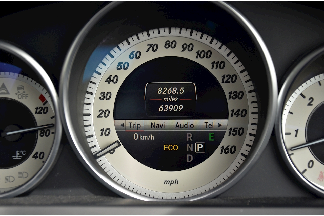 Mercedes-Benz E350d AMG Line Premium Coupe Panoramic Roof + Harmon Kardon + 19s + Keyless + Reverse Cam - Large 36