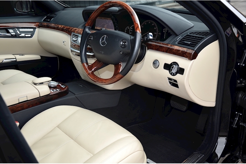 Mercedes-Benz S320 L AMG Body Styling + 1 Owner + Full MB Main Dealer History Image 9