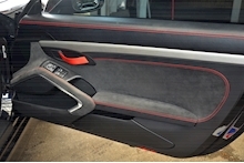 Porsche Cayman GT4 Clubsport Manual + Clubsport Pack + Carbon Bucket Seats + PCM - Thumb 7