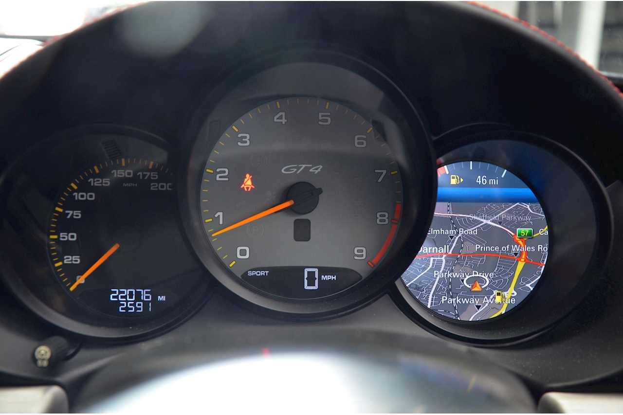 Porsche Cayman GT4 Clubsport Manual + Clubsport Pack + Carbon Bucket Seats + PCM - Large 19
