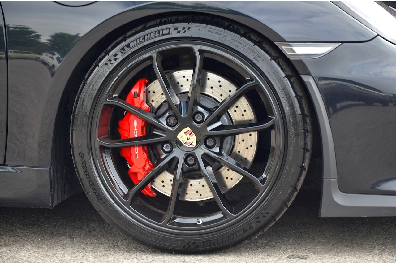 Porsche Cayman GT4 Clubsport Manual + Clubsport Pack + Carbon Bucket Seats + PCM - Large 29