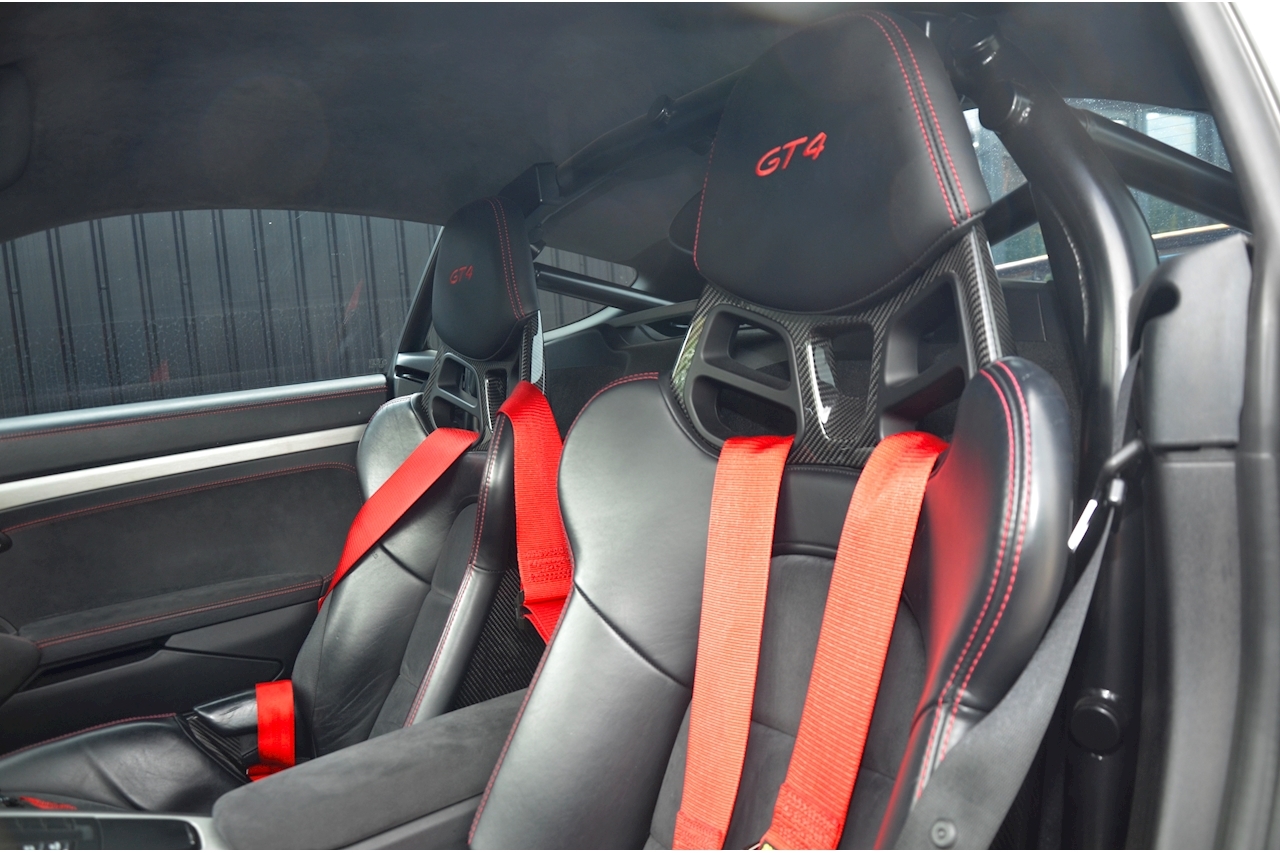 Porsche Cayman GT4 Clubsport Manual + Clubsport Pack + Carbon Bucket Seats + PCM - Large 17