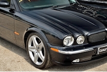 Jaguar XJ8 Sport Premium 3.5 V8 + 3 Former Keepers + 16 Services + Rare Spec - Thumb 18