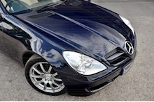 Mercedes-Benz SLK 280 2 Lady Owners + FSH + Designo Leather Roll Bars + AirScarf - Thumb 12