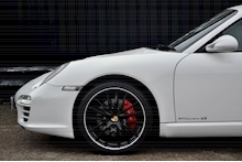 Porsche 911 3.8 997 Carrera 4S Coupe 2dr Petrol PDK AWD (247 g/km, 385 bhp) - Thumb 33