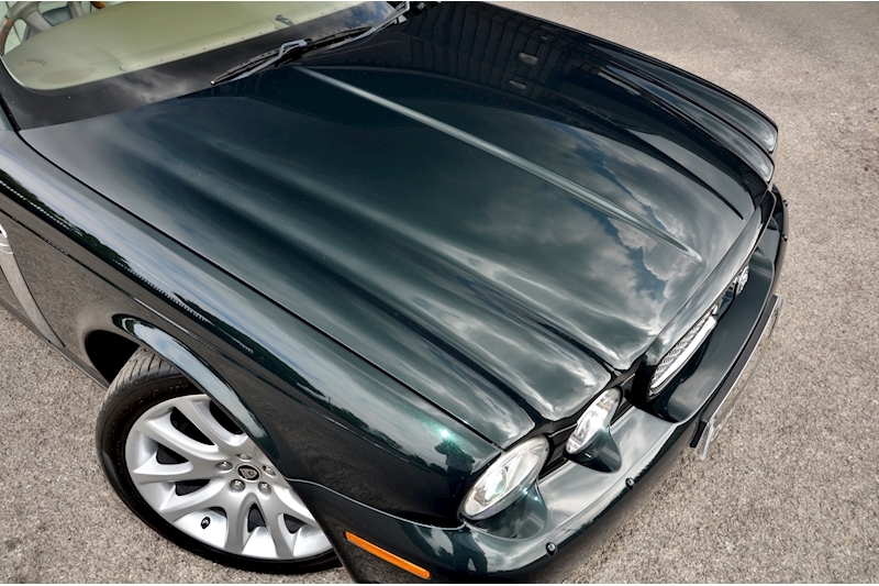 Jaguar XJ Sovereign LWB 1 Former Keeper + Full Service History inc.Timing belt + Sunroof Image 12