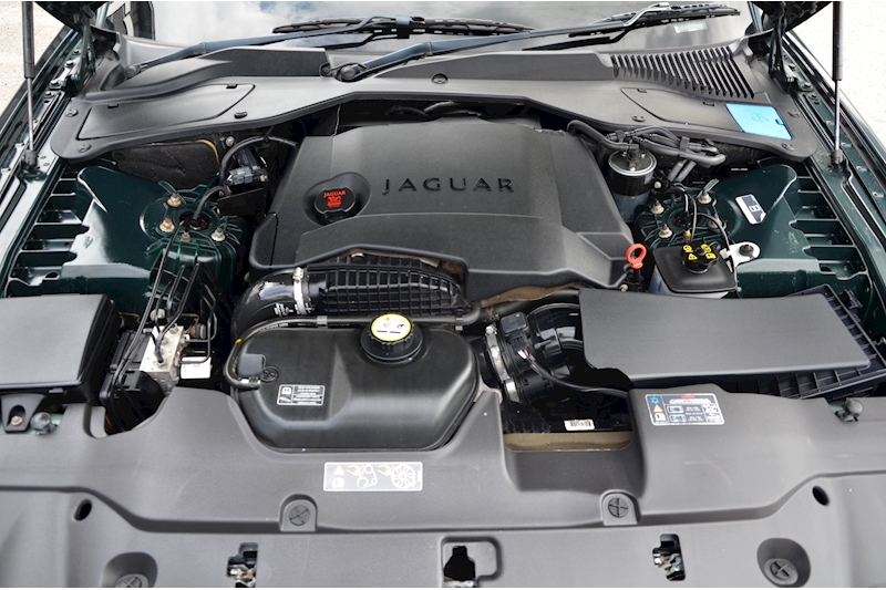 Jaguar XJ Sovereign LWB 1 Former Keeper + Full Service History inc.Timing belt + Sunroof Image 38