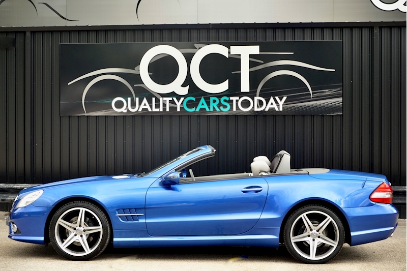 Mercedes-Benz SL 350 Designo Colour + Panoramic Roof + AMG Styling + Huge Spec Image 1