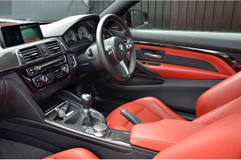 BMW M4 Competition Manual + 1 Owner + Full BMW History + Carbon Interior + Surround View Image 7