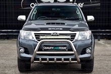 Toyota Hilux Invincible 2 Former Keepers + No VAT - Thumb 3