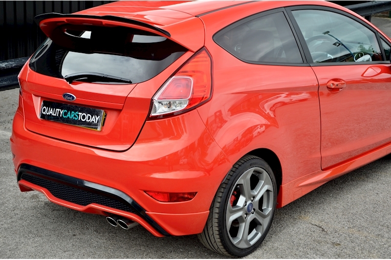 Ford Fiesta ST-3 Mountune 215 Special Molten Orange + ST Style Pack + Sat Nav Image 9