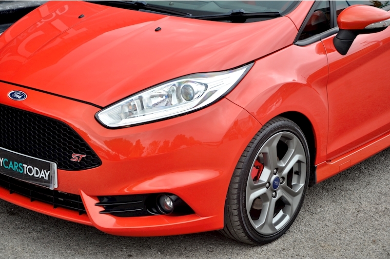 Ford Fiesta ST-3 Mountune 215 Special Molten Orange + ST Style Pack + Sat Nav Image 25