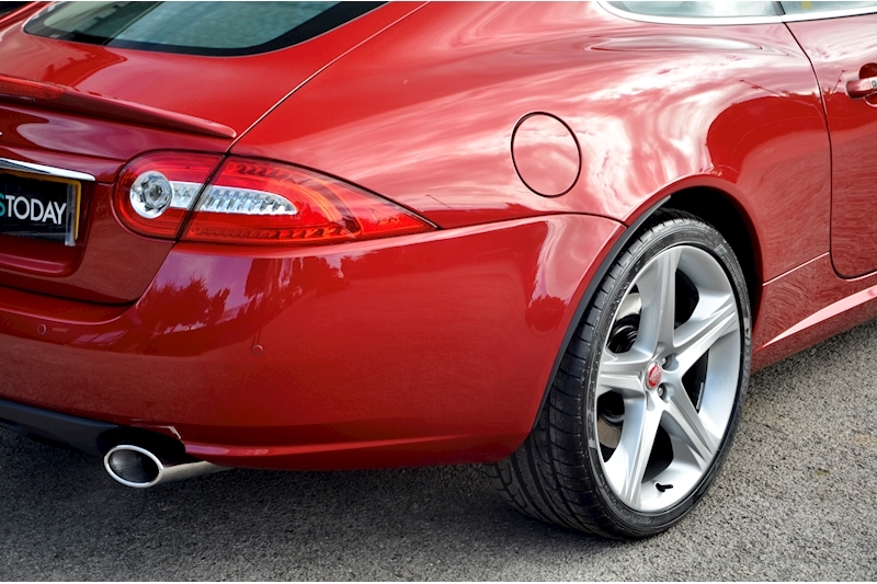 Jaguar XK Signature 5.0 V8 + Comprehensive Service History + Exceptional Image 13