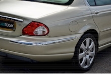 Jaguar X-Type 2.2d SE 1 Owner From New + Full Service History + Sat Nav + Heated Seats - Thumb 11