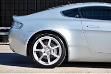 Aston Martin Vantage 4.3 V8 Coupe 2dr Petrol Manual Euro 4 (380 bhp) - Thumb 13