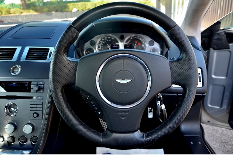 Aston Martin Vantage 4.3 V8 Coupe 2dr Petrol Manual Euro 4 (380 bhp) Image 21