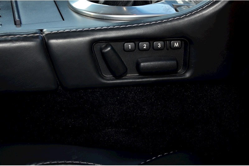 Aston Martin Vantage 4.3 V8 Coupe 2dr Petrol Manual Euro 4 (380 bhp) Image 23