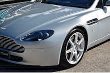 Aston Martin Vantage 4.3 V8 Coupe 2dr Petrol Manual Euro 4 (380 bhp) - Thumb 25