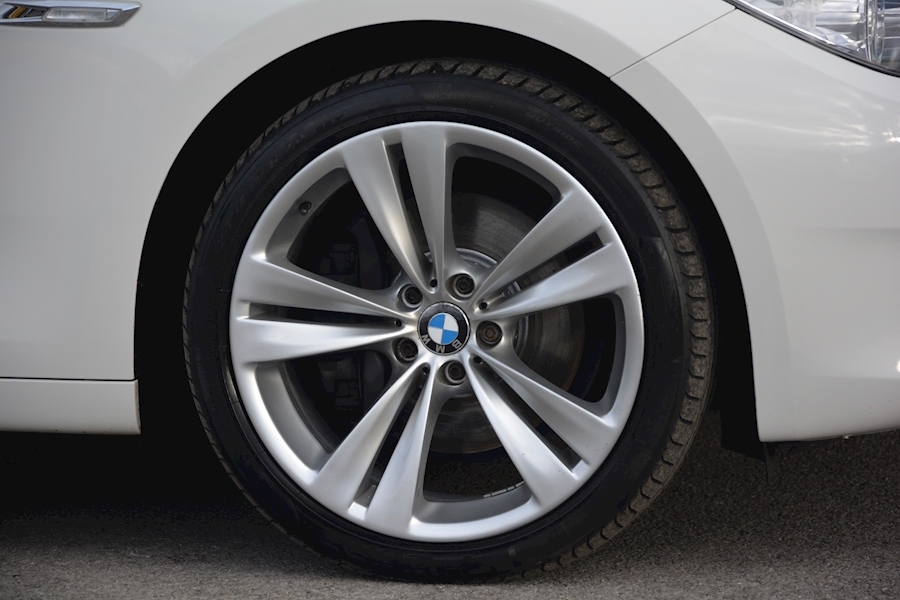 BMW 530d Gran Turismo GT *Massive Spec + Over £10k Cost Options* Image 40