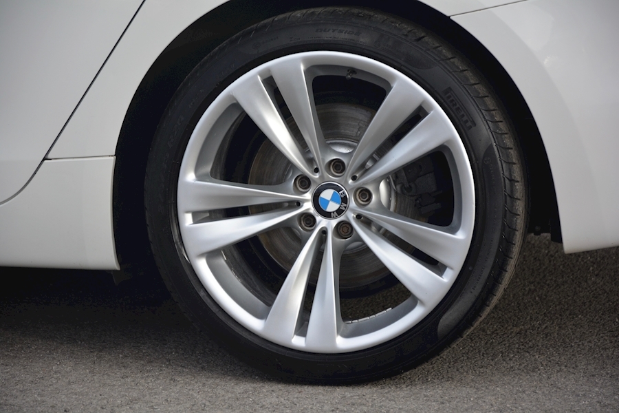 BMW 530d Gran Turismo GT *Massive Spec + Over £10k Cost Options* Image 39