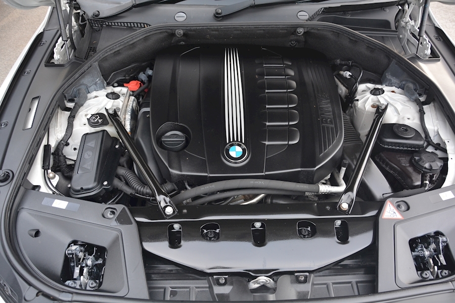 BMW 530d Gran Turismo GT *Massive Spec + Over £10k Cost Options* Image 43
