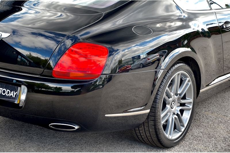 Bentley Continental GT Diamond Series Limited Edition + 1 of 400 + Carbon Brakes + Mulliner Driving Spec Image 9