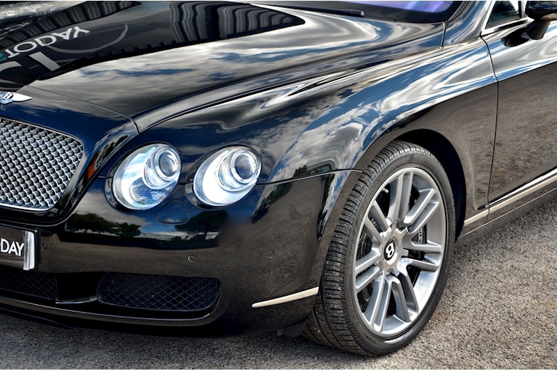 Bentley Continental GT Diamond Series Limited Edition + 1 of 400 + Carbon Brakes + Mulliner Driving Spec Image 28