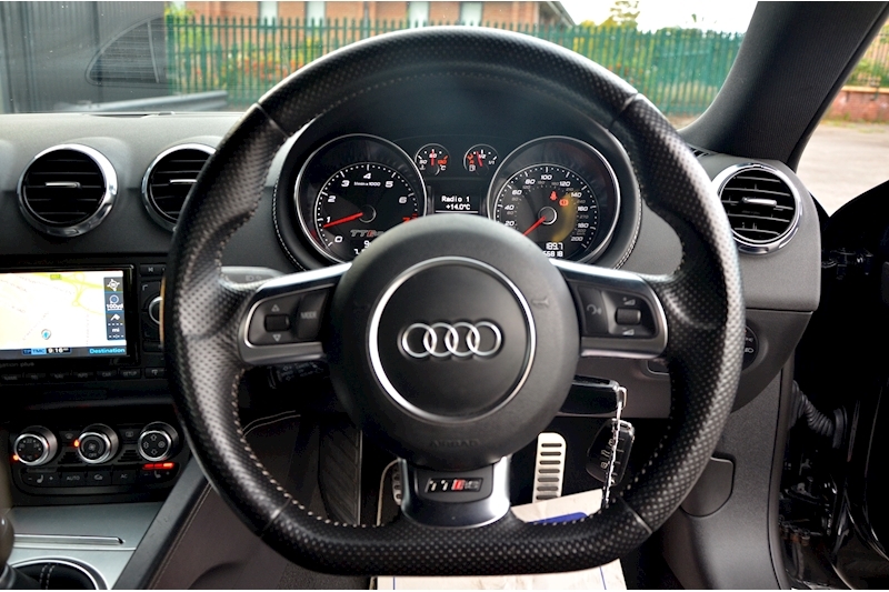 Audi TT RS 2 Former Keepers + Full History + Exceptional Condition Image 25