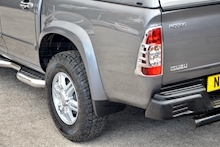 Isuzu Rodeo 3.0 CRD Denver Max Plus Crewcab Pickup 4dr Diesel Manual (222 g/km, 161 bhp) - Thumb 32