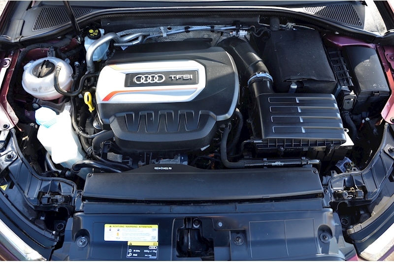 Audi S3 2.0 TFSI Sportback 5dr Petrol S Tronic quattro Euro 6 (s/s) (Nav) (300 ps) Image 16