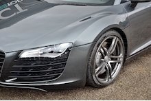 Audi R8 4.2 V8 Manual Rare Manual + 2 Former Keepers + Full Service History - Thumb 28