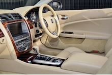 Jaguar XK 4.2 V8 Convertible 2dr Petrol Auto Euro 4 (300 ps) - Thumb 10