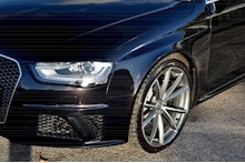 Audi RS4 Avant Audi Warranty + Sports Pack + Driver Assistance Pack + B&O + Carbon Interior + Carbon Engine Bay - Thumb 10