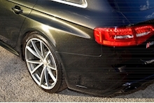 Audi RS4 Avant Audi Warranty + Sports Pack + Driver Assistance Pack + B&O + Carbon Interior + Carbon Engine Bay - Thumb 16