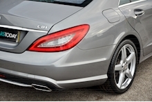 Mercedes-Benz CLS 350 Sport 1 Owner + Full MB Dealer History + Luxury Pack + Sunroof - Thumb 14