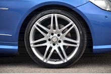 Mercedes-Benz E350 Sport Convertible Designo Mauritius Blue + Air Scarf + Heated Seats + 19 inch wheels - Thumb 14