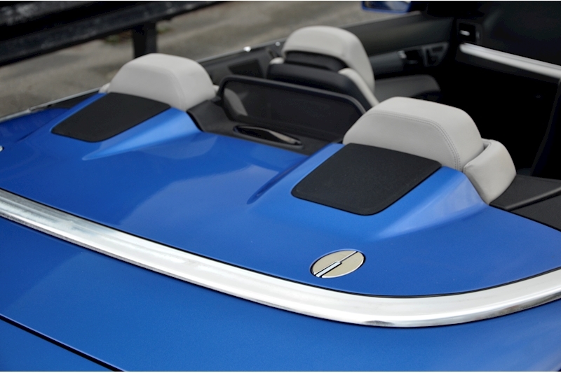 Mercedes-Benz E350 Sport Convertible Designo Mauritius Blue + Air Scarf + Heated Seats + 19 inch wheels Image 20