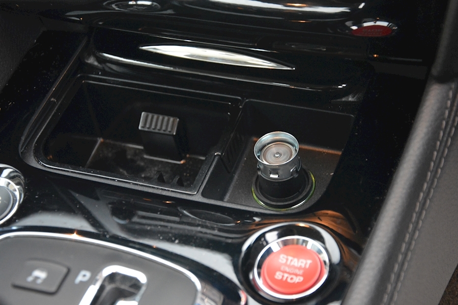 Jaguar XKR 4.2 V8 Supercharged *High Spec + Full Jaguar History+Just 13,900 Miles* Image 25