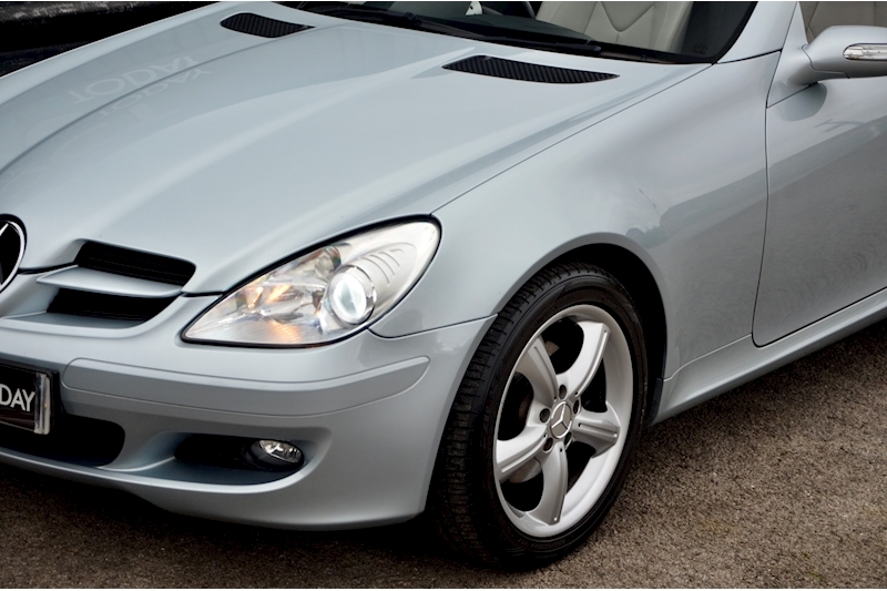 Mercedes-Benz SLK 280 SLK 280 3.0 V6 Automatic Image 22