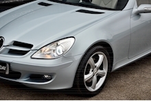 Mercedes-Benz SLK 280 SLK 280 3.0 V6 Automatic - Thumb 22