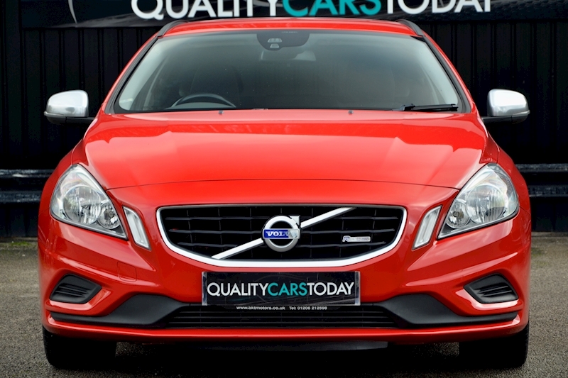 Volvo V60 2.0 D3 R-Design Estate 5dr Diesel Manual Euro 5 (s/s) (163 ps) Image 3