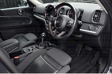 MINI Countryman Cooper S Automatic + CHILI Pack + Navigation Plus Pack + Heated Seats - Thumb 6