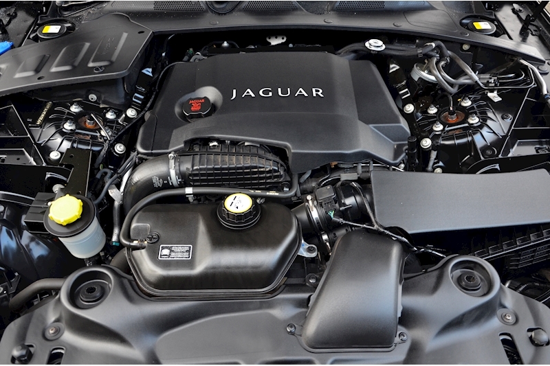 Jaguar XJ Portfolio Factory Sport Pack Exterior + Interior + Huge Spec + Full Service History Image 21