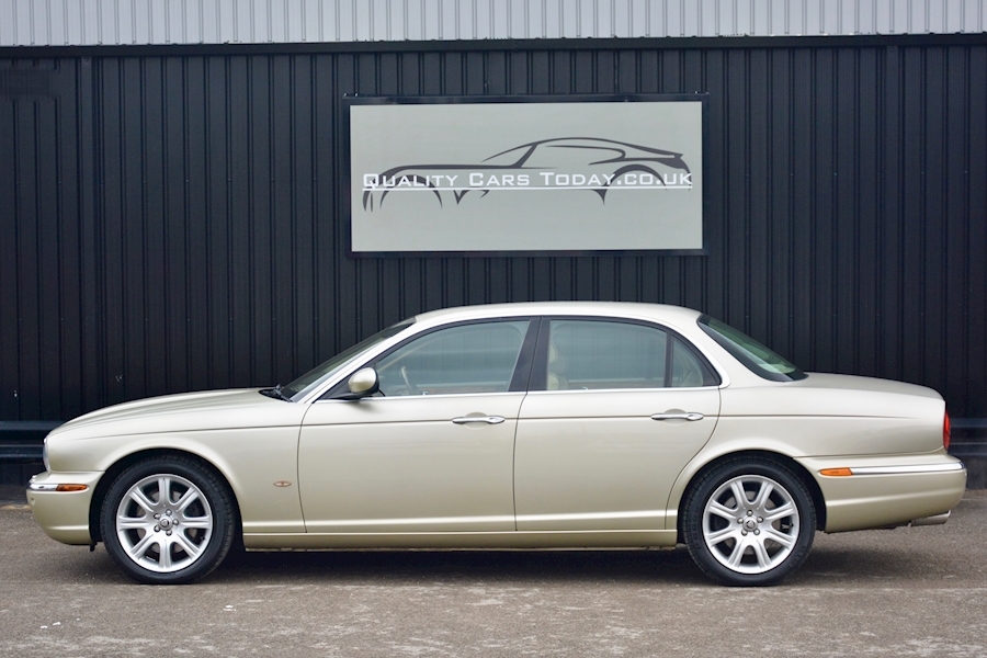 Jaguar Xj 2.7 TDVI Sovereign Full Jaguar History + Rare Specification Image 1