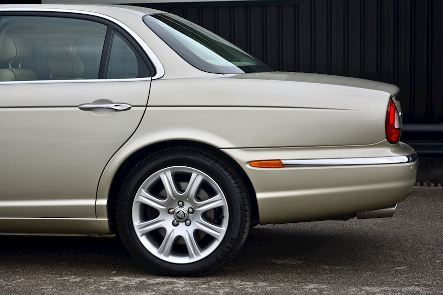 Jaguar Xj 2.7 TDVI Sovereign Full Jaguar History + Rare Specification Image 20