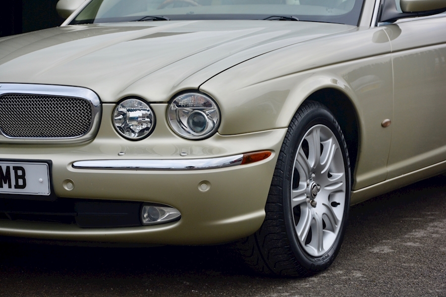 Jaguar Xj 2.7 TDVI Sovereign Full Jaguar History + Rare Specification Image 18