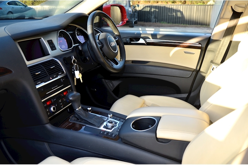Audi Q7 S Line Plus Audi Exclusive Interior  + Over £10k Cost Options Image 5