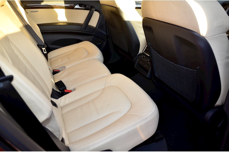 Audi Q7 S Line Plus Audi Exclusive Interior  + Over £10k Cost Options Image 46