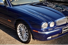 Jaguar XJ 3.0 SE Saloon 4dr Petrol Automatic (249 g/km, 240 bhp) - Thumb 18