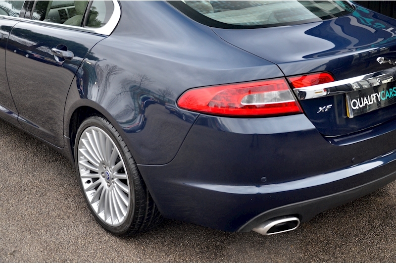 Jaguar XF Premium Luxury Full Service History + Reverse Cam + Keyless + High Spec Image 15